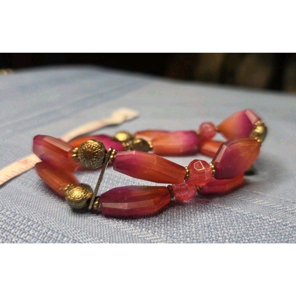 Plastic Bead Stretch Bracelet Coral Color